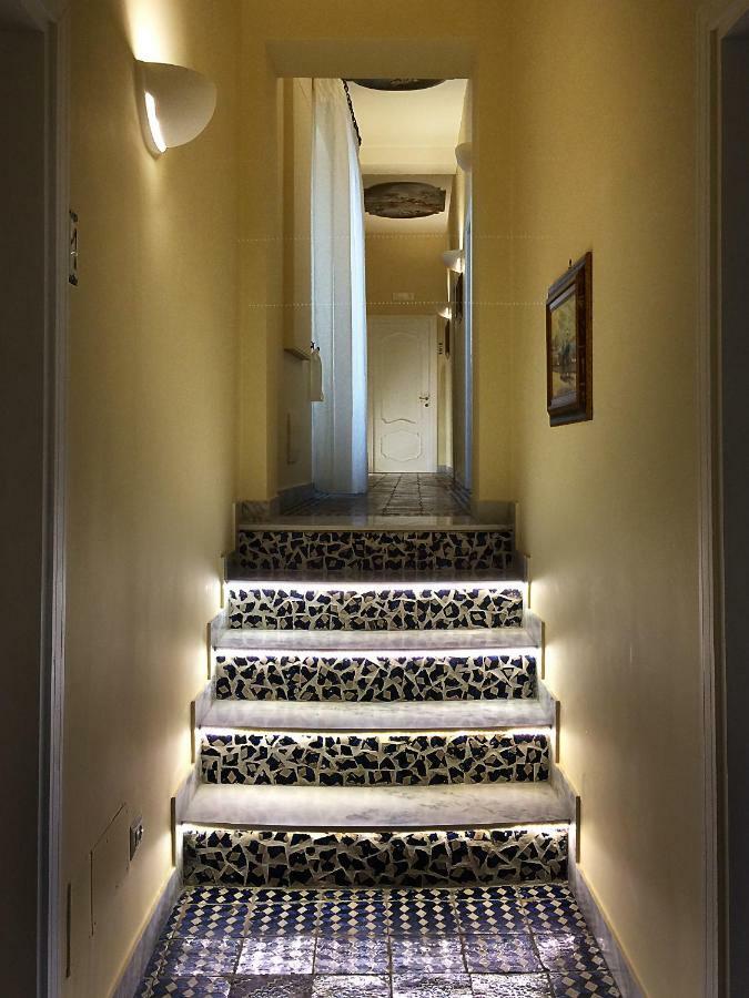 Don Angelo Petito Bed & Breakfast Napoli Ngoại thất bức ảnh