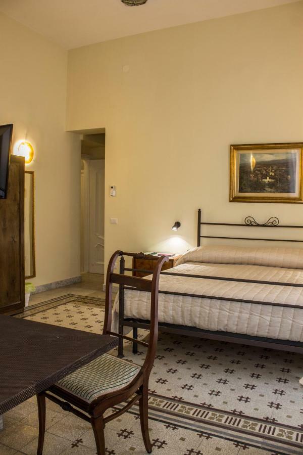 Don Angelo Petito Bed & Breakfast Napoli Ngoại thất bức ảnh